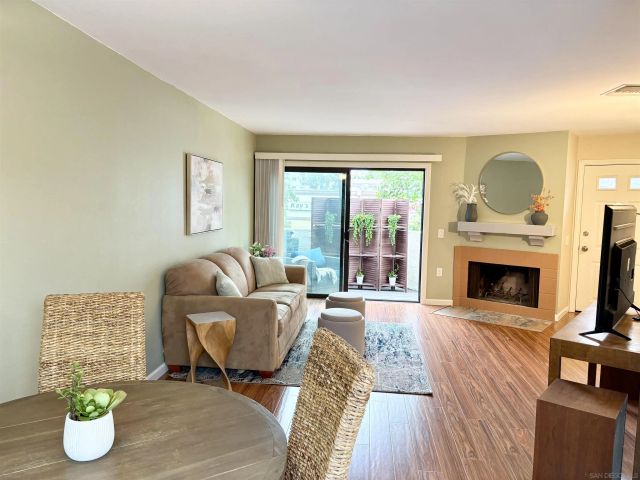 3823 Caminito Litoral 208, San Diego, CA 92107