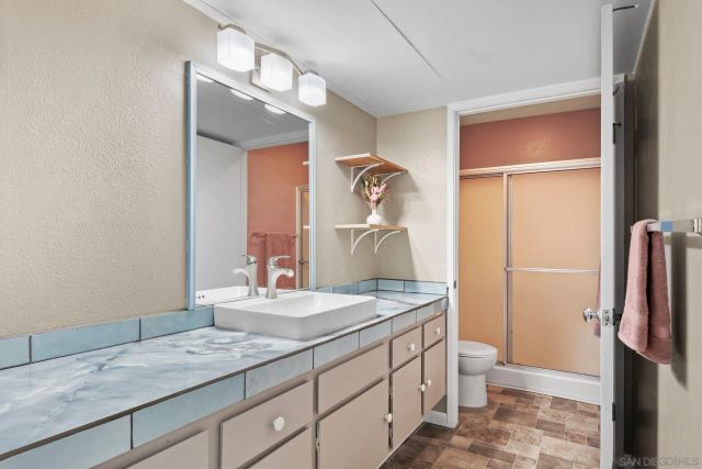 3823 Caminito Litoral 208, San Diego, CA 92107
