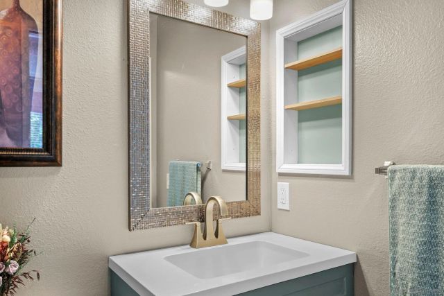 3823 Caminito Litoral 208, San Diego, CA 92107