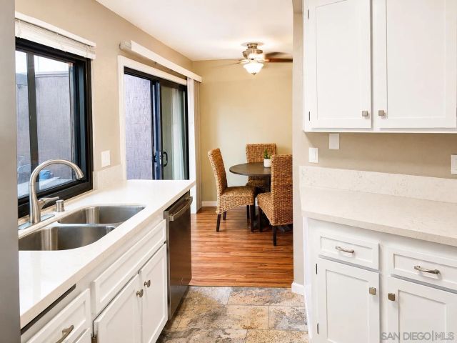 3823 Caminito Litoral 208, San Diego, CA 92107