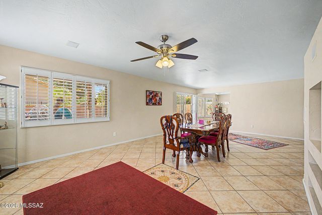 10527 N Camino Rosas Nuevas, Oro Valley, AZ 85737