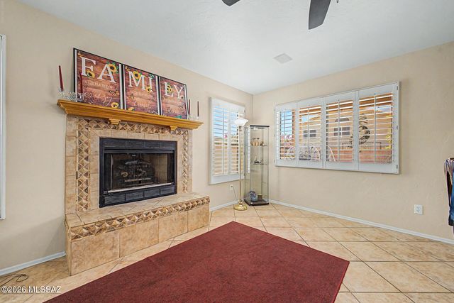 10527 N Camino Rosas Nuevas, Oro Valley, AZ 85737