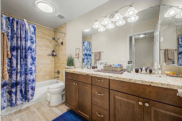 10527 N Camino Rosas Nuevas, Oro Valley, AZ 85737