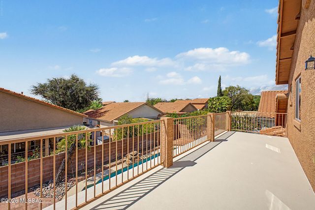 10527 N Camino Rosas Nuevas, Oro Valley, AZ 85737