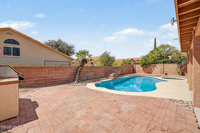 10527 N Camino Rosas Nuevas, Oro Valley, AZ 85737