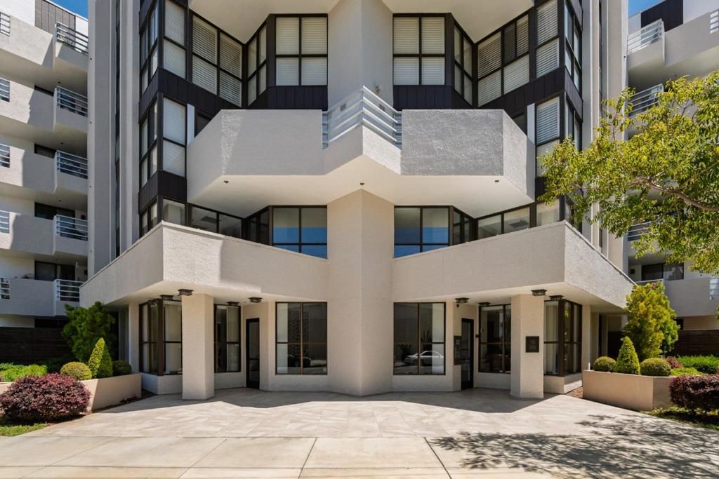 110 Park Road 202, Burlingame, CA 94010