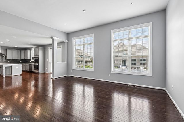 4521 ARBORETUM DR, Monrovia, MD 21770