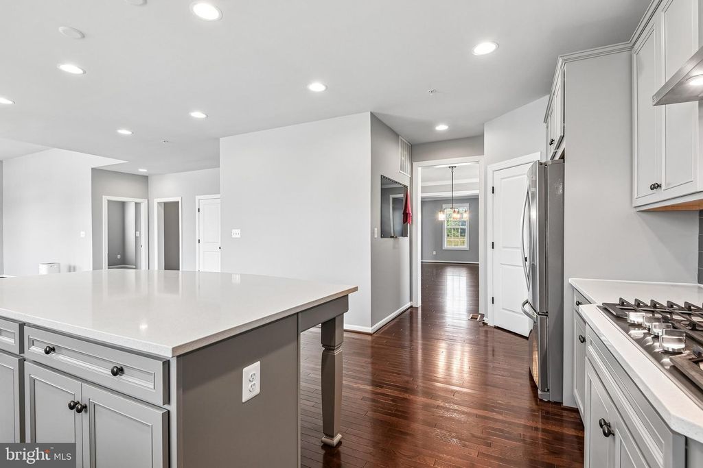 Image 15 of property listing at 4521 ARBORETUM DR, Monrovia, MD 21770
