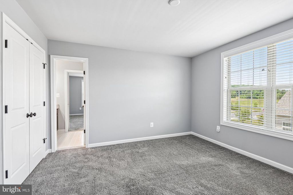 Image 37 of property listing at 4521 ARBORETUM DR, Monrovia, MD 21770