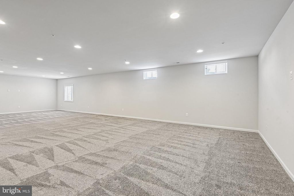 Image 68 of property listing at 4521 ARBORETUM DR, Monrovia, MD 21770