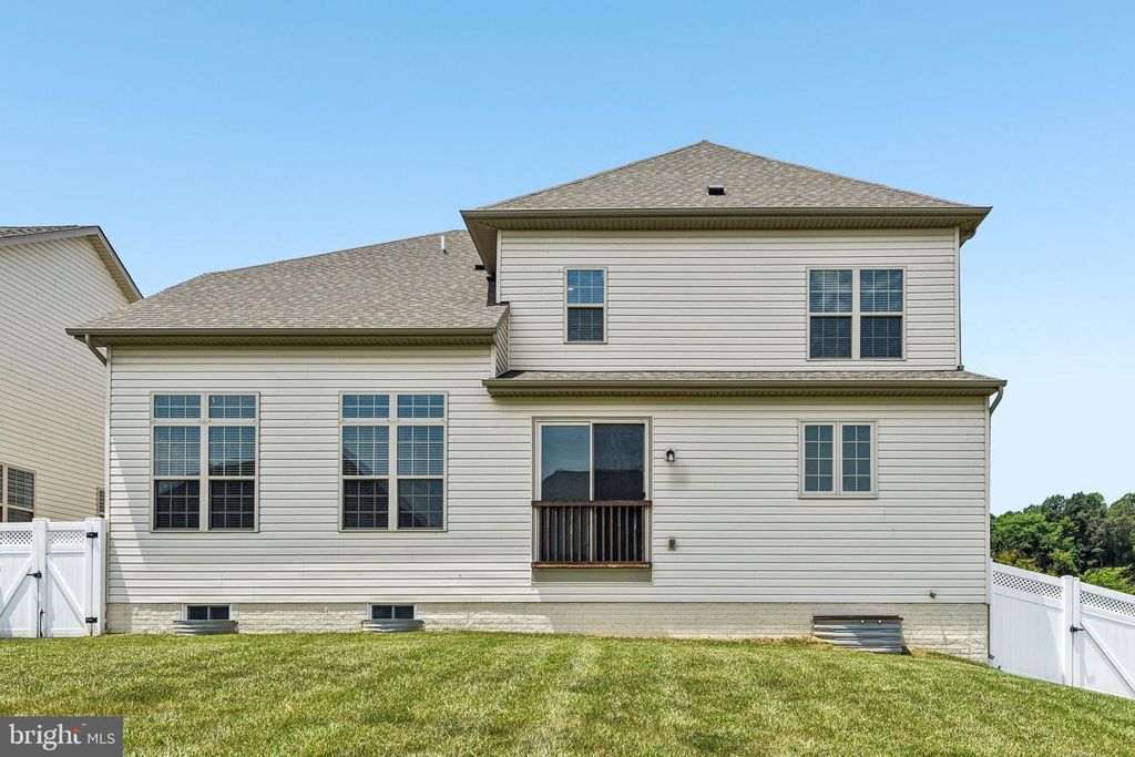 Image 71 of property listing at 4521 ARBORETUM DR, Monrovia, MD 21770