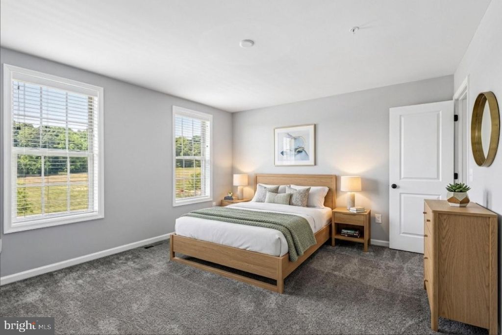 Image 9 of property listing at 4521 ARBORETUM DR, Monrovia, MD 21770