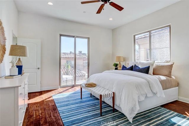 1733 Aviation, Redondo Beach, CA 90278