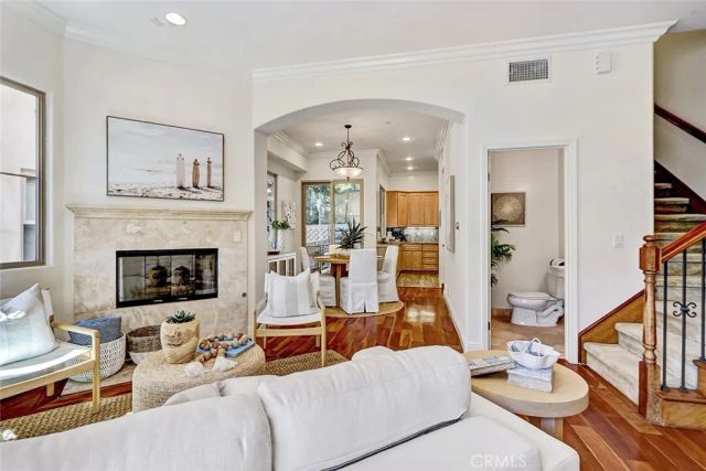 1733 Aviation, Redondo Beach, CA 90278