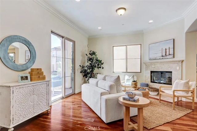 1733 Aviation, Redondo Beach, CA 90278