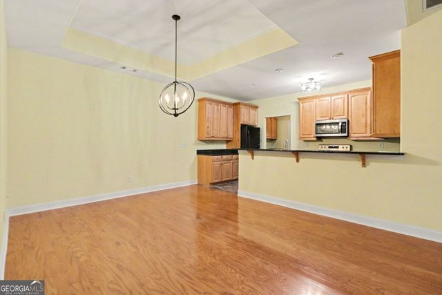 303 Commonwealth Circle, Newnan, GA 30263