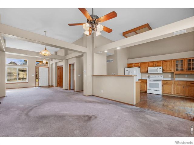 15731 W 64th Place, Arvada, CO 80007