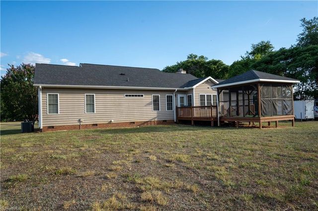 1504 Rankin Mill Road, Greensboro, NC 27405