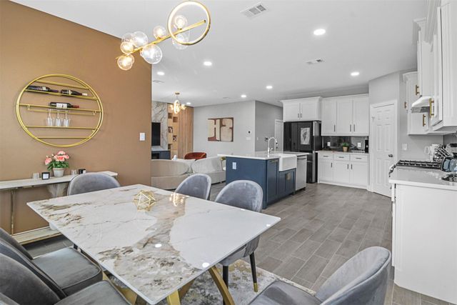 610 Parker Circle, Garland, TX 75040