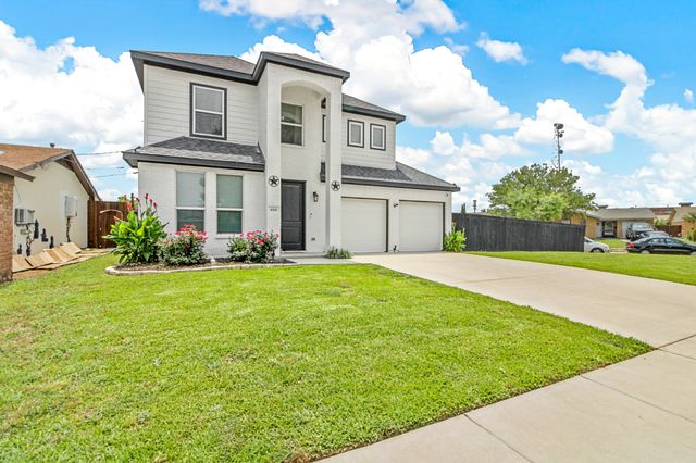 610 Parker Circle, Garland, TX 75040