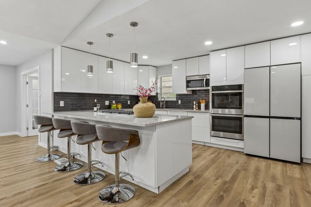 304 Meadowlark Drive, Richardson, TX 75080
