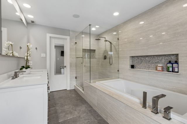 304 Meadowlark Drive, Richardson, TX 75080