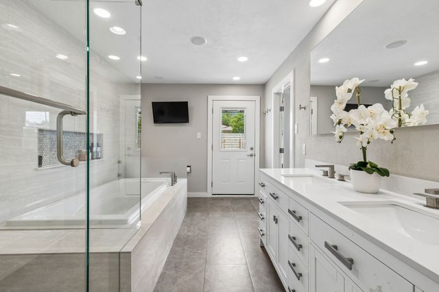 304 Meadowlark Drive, Richardson, TX 75080