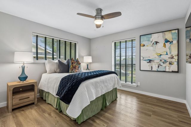 304 Meadowlark Drive, Richardson, TX 75080