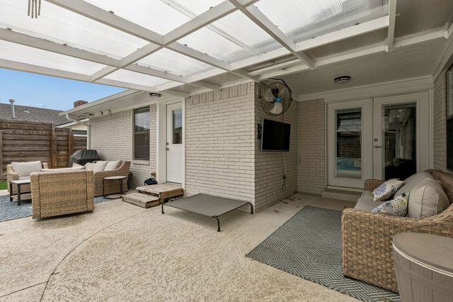 304 Meadowlark Drive, Richardson, TX 75080