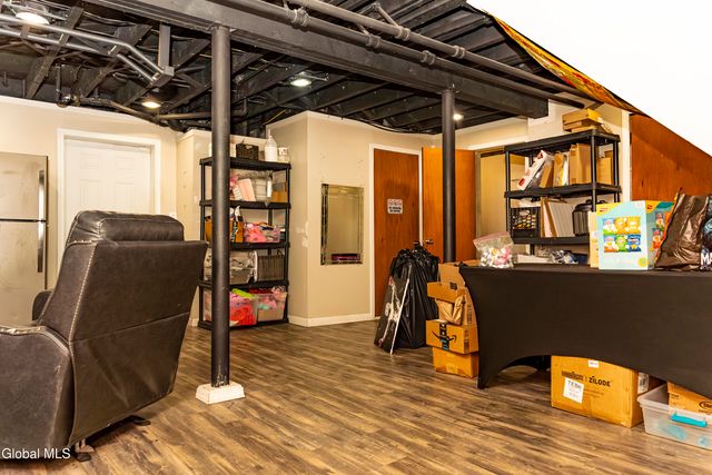 160 Shaker Road, Albany, NY 12211