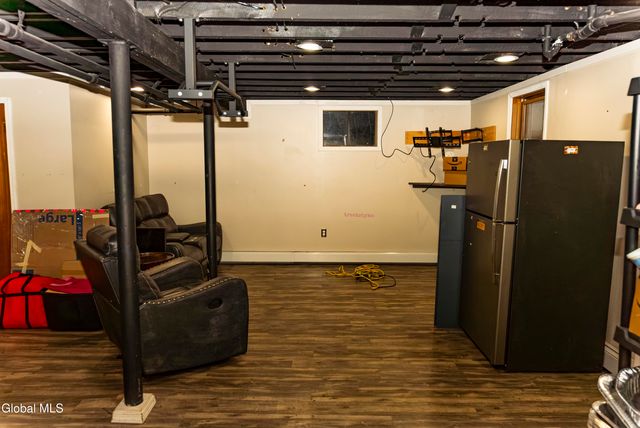 160 Shaker Road, Albany, NY 12211