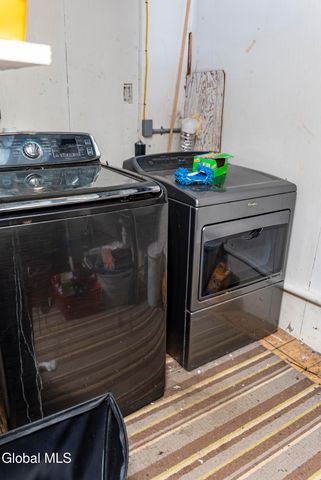 160 Shaker Road, Albany, NY 12211