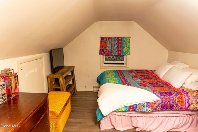 160 Shaker Road, Albany, NY 12211