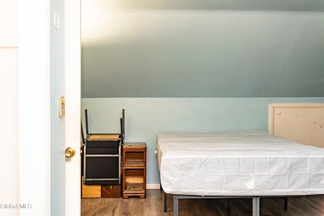 160 Shaker Road, Albany, NY 12211