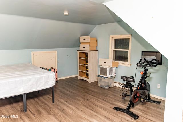 160 Shaker Road, Albany, NY 12211