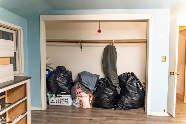 160 Shaker Road, Albany, NY 12211