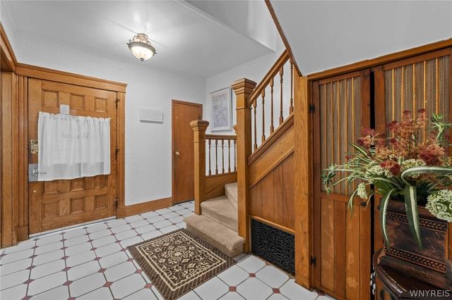 295 Hoyt Street, Buffalo, NY 14213