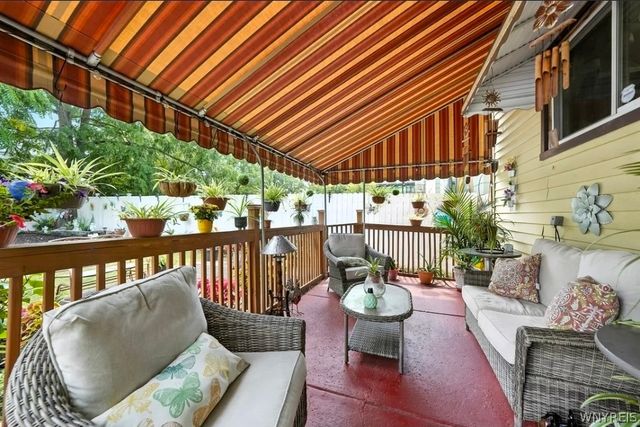 295 Hoyt Street, Buffalo, NY 14213