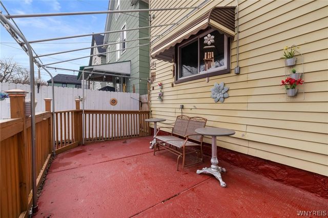 295 Hoyt Street, Buffalo, NY 14213