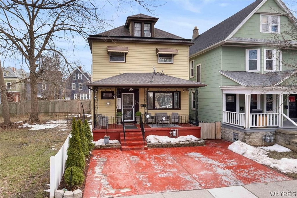 295 Hoyt Street, Buffalo, NY 14213