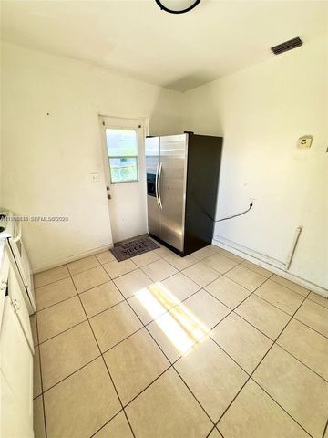 1814 Washington St 1-4, Hollywood, FL 33020