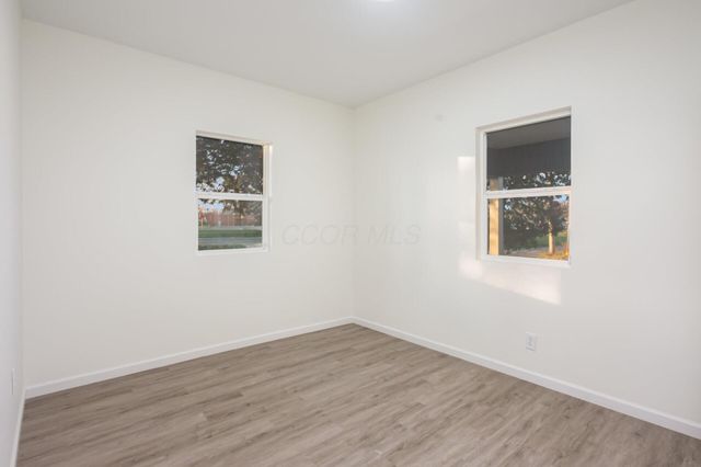 1827 Aberdeen, Columbus, OH 43211