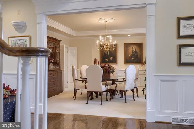 78 OAKHILL DR, Lititz, PA 17543