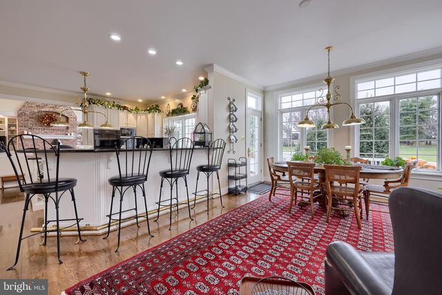 78 OAKHILL DR, Lititz, PA 17543