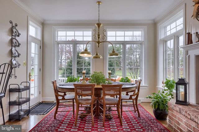 78 OAKHILL DR, Lititz, PA 17543