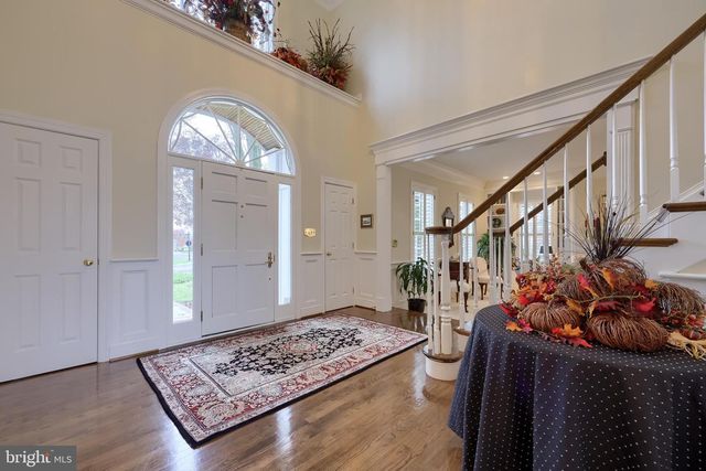 78 OAKHILL DR, Lititz, PA 17543