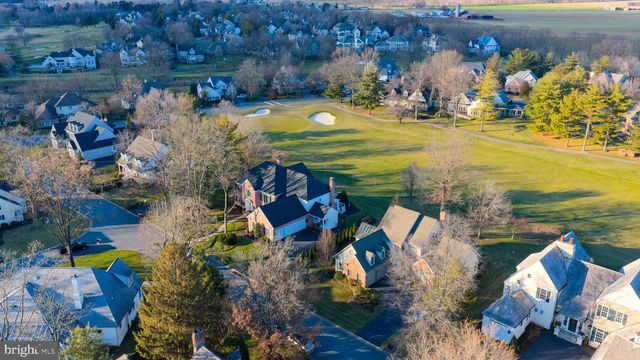 78 OAKHILL DR, Lititz, PA 17543