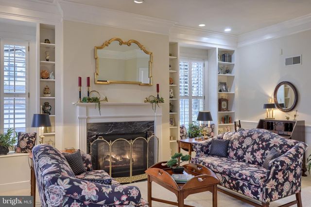 78 OAKHILL DR, Lititz, PA 17543