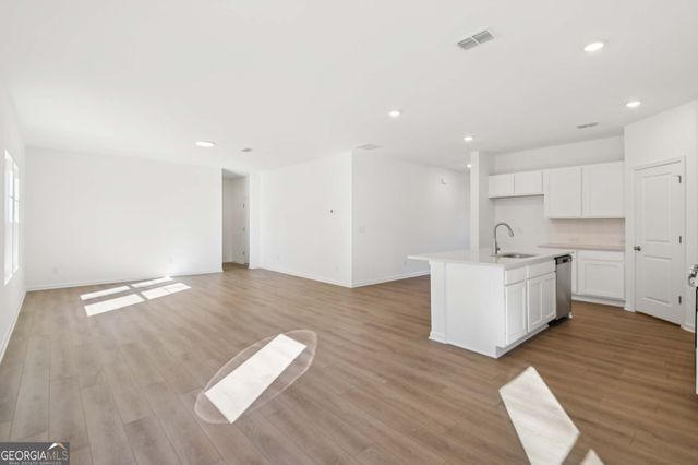 5337 Heron Bay Boulevard, Locust Grove, GA 30248