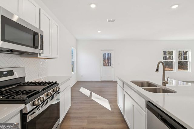 5337 Heron Bay Boulevard, Locust Grove, GA 30248